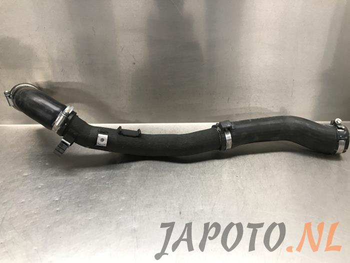 Gebrauchte Intercooler Schlauch Kia Sportage (NQ5E) 1.6 T-GDI MEHV 48V Preis € 78,70 Margenregelung angeboten von Japoto Parts B.V.