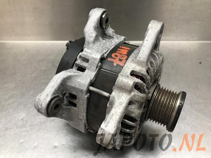 Used Dynamo Nissan Micra (K14) 0.9 IG-T 12V Price € 52,45 Margin scheme offered by Japoto Parts B.V.