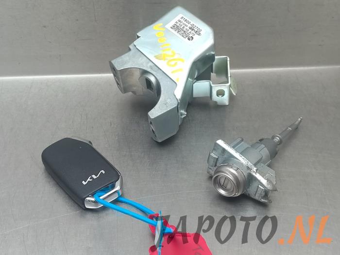 Używane Stacyjka + Kluczyk Kia Niro I (DE) E-Niro 64 kWh Cena € 104,95 Procedura marży oferowane przez Japoto Parts B.V.