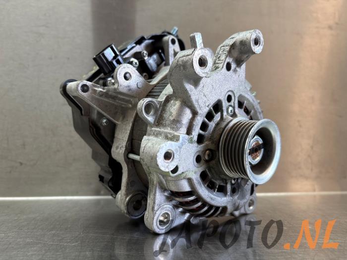Begagnade Dynamo Mazda CX-30 (DM) 2.0 e-SkyActiv-G 150 16V Pris € 209,99 Marginaltabell erbjuds av Japoto Parts B.V.
