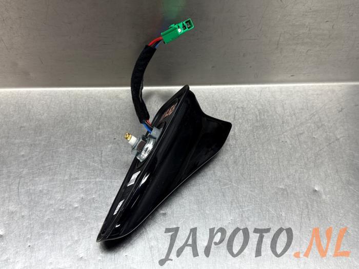 Używane Antena Kia Ceed Sportswagon (CDF) 1.0i T-GDi 12V Cena € 104,98 Procedura marży oferowane przez Japoto Parts B.V.