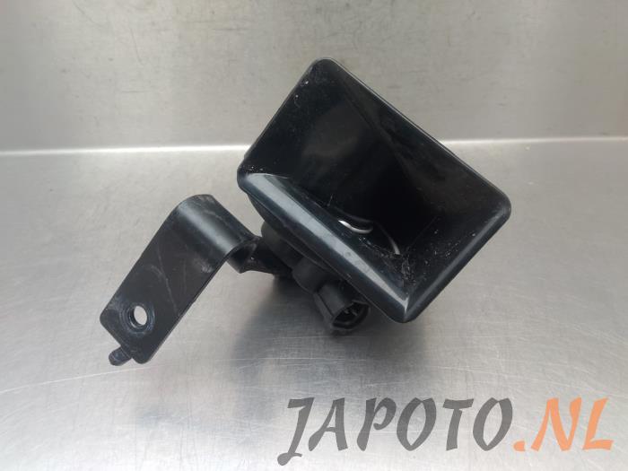 Używane Klakson Hyundai I30 Fastback Cena € 15,74 Procedura marży oferowane przez Japoto Parts B.V.