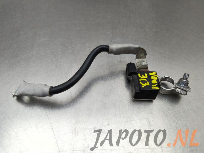 Begagnade Batterisensor Hyundai I30 Fastback Pris € 52,45 Marginaltabell erbjuds av Japoto Parts B.V.