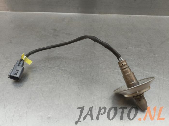 Lambda probe Toyota Yaris III (P13), 2010 / 2020 1.5 16V Hybrid, Hatchback, Electric Petrol, 1.497cc, 74kW (101pk), FWD, 1NZFXE, 2012-03 / 2020-06, NHP13 (Used)