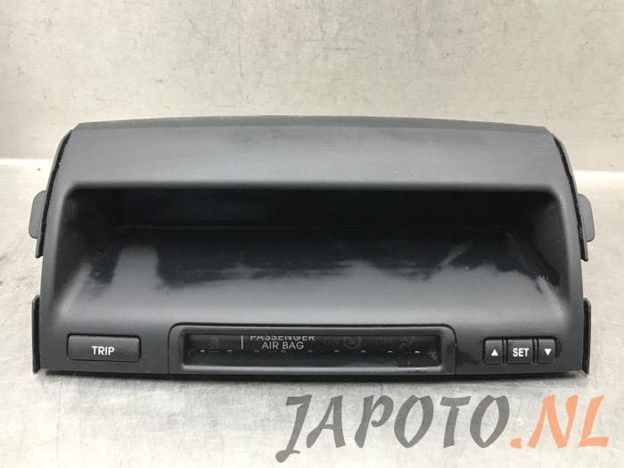 Begagnade Innerdisplay Kia Venga 1.6 CVVT 16V Pris € 26,20 Marginaltabell erbjuds av Japoto Parts B.V.