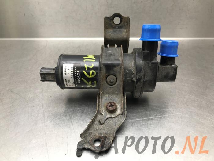 Begagnade Vattenpump Lexus RX (L1) 450h V6 24V VVT-i 4x4 Pris € 36,70 Marginaltabell erbjuds av Japoto Parts B.V.