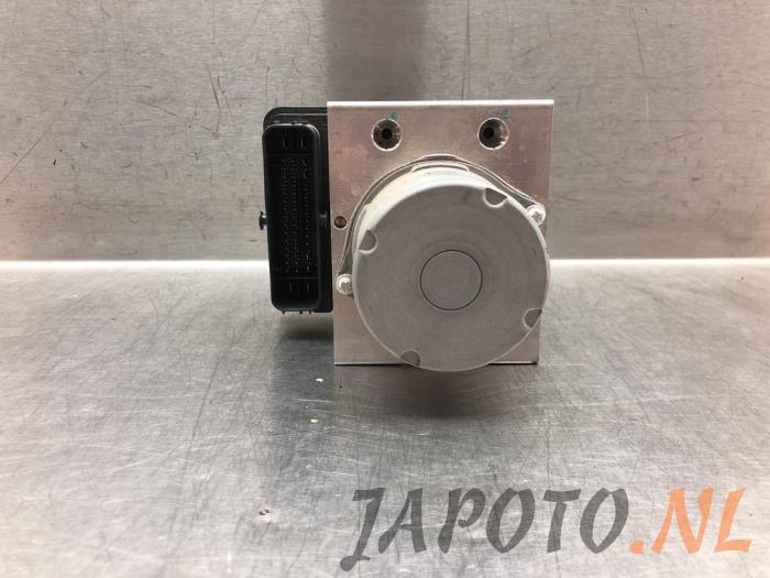 Usagé Bloc ABS Lynk &amp; Co 01 1.5 PHEV Prix € 157,45 Règlement à la marge proposé par Japoto Parts B.V.