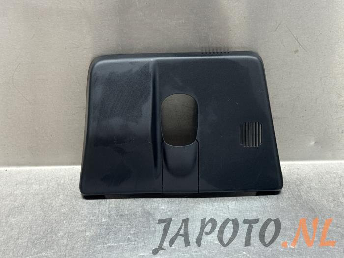 Gebrauchte Abdeckplatte sonstige Kia Stonic (YB) 1.0i T-GDi 12V Preis € 15,70 Margenregelung angeboten von Japoto Parts B.V.