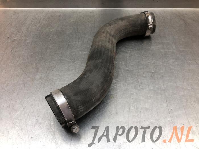 Gebrauchte Intercooler Schlauch Kia Stonic (YB) 1.0i T-GDi 12V Preis € 26,20 Margenregelung angeboten von Japoto Parts B.V.