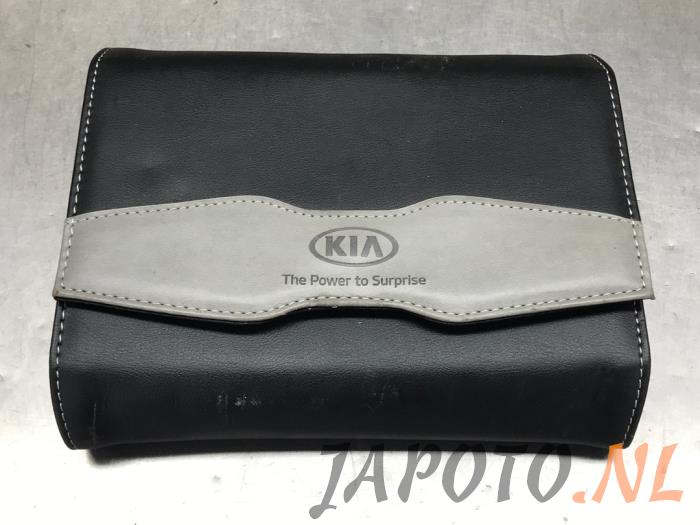 Używane Instrukcja Kia Stonic (YB) 1.0i T-GDi 12V Cena € 15,70 Procedura marży oferowane przez Japoto Parts B.V.