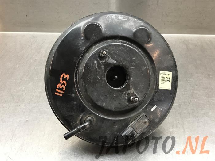 Usados Servofreno Kia Stonic (YB) 1.0i T-GDi 12V Precio € 36,70 Norma de margen ofrecido por Japoto Parts B.V.