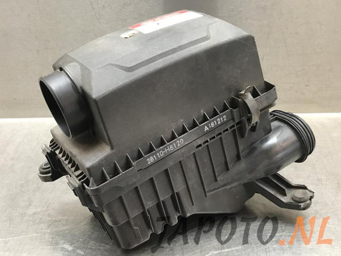 Begagnade Luftfilterhus Kia Stonic (YB) 1.0i T-GDi 12V Pris € 36,70 Marginaltabell erbjuds av Japoto Parts B.V.