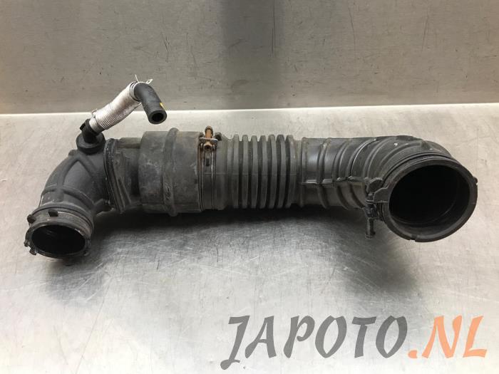 Gebrauchte Intercooler Rohr Kia Stonic (YB) 1.0i T-GDi 12V Preis € 26,20 Margenregelung angeboten von Japoto Parts B.V.