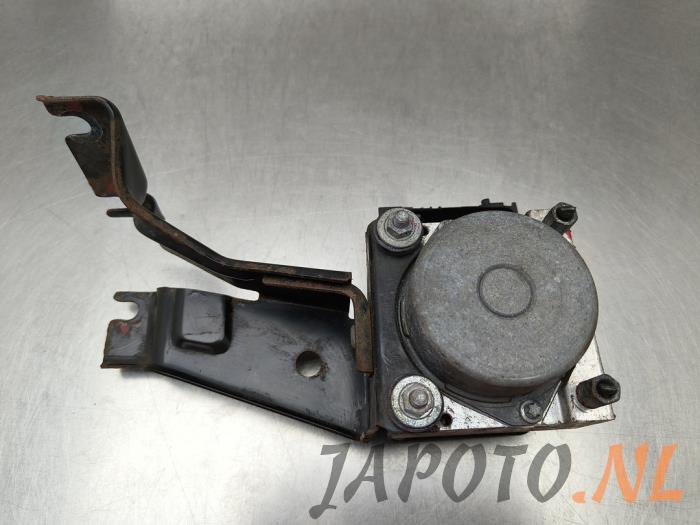 Used ABS pump Suzuki SX4 (EY/GY) 1.6 16V VVT Comfort,Exclusive Autom. Price € 314,95 Margin scheme offered by Japoto Parts B.V.