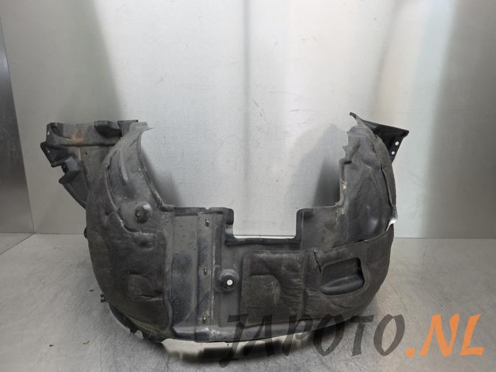 Usados Protector interno Lexus LS (F4) 460 4.6 32V VVT-i Precio € 26,24 Norma de margen ofrecido por Japoto Parts B.V.