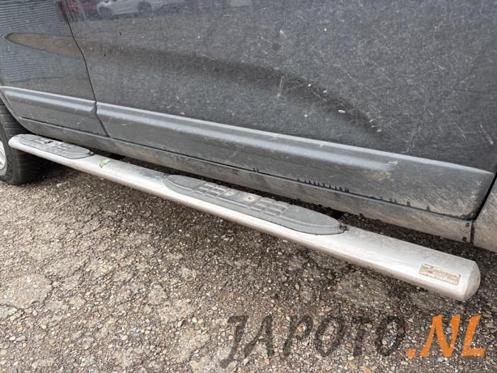 Używane Panel boczny Kia Sorento II (XM) 2.4 16V 4x2 Cena € 78,75 Procedura marży oferowane przez Japoto Parts B.V.