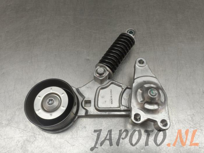 Usados Rodillo tensor correa múltiple Kia Niro II (SG2) 1.6 GDI Hybrid Precio € 52,45 Norma de margen ofrecido por Japoto Parts B.V.