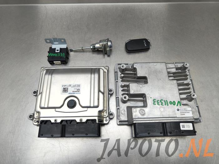 Used Ignition lock + computer Kia Niro II (SG2) 1.6 GDI Hybrid Price € 314,95 Margin scheme offered by Japoto Parts B.V.
