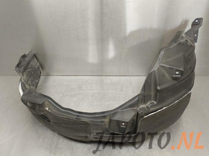 Nuevos Protector interno Mitsubishi Eclipse Cross (GK/GL) 2.4 16V PHEV 4x4 Precio € 63,46 IVA incluido ofrecido por Japoto Parts B.V.