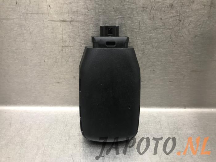 Begagnade Regnsensor Mazda MX-30 e-SkyActiv 145 Pris € 26,24 Marginaltabell erbjuds av Japoto Parts B.V.