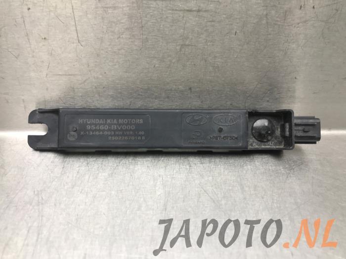 Używane Keyless Entry-Antena Kia Niro II (SG2) 1.6 GDI Hybrid Cena € 20,99 Procedura marży oferowane przez Japoto Parts B.V.