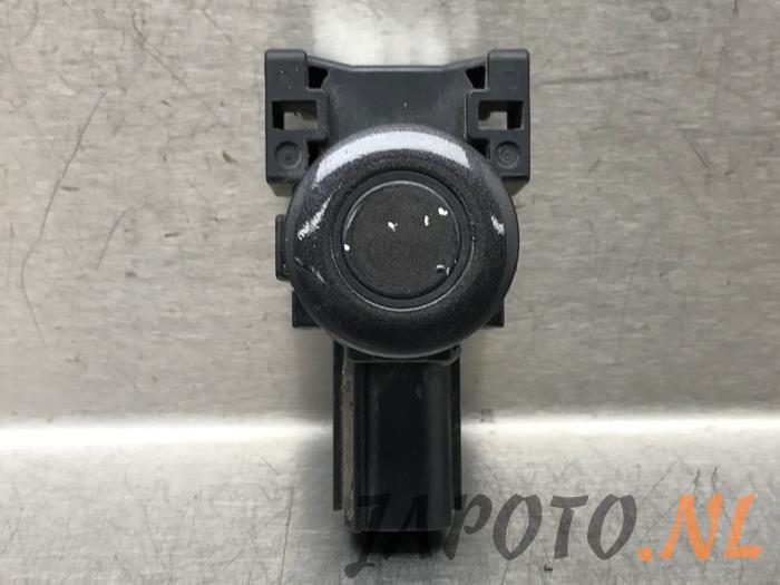 Usados Sensor PDC Mazda CX-5 II (KF) 2.2 SkyActiv-D 175 16V 4WD Precio € 26,20 Norma de margen ofrecido por Japoto Parts B.V.