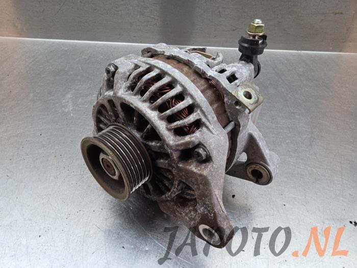 Używane Pradnica Mazda 3 Sport (BK) 1.3i 16V Cena € 31,45 Procedura marży oferowane przez Japoto Parts B.V.