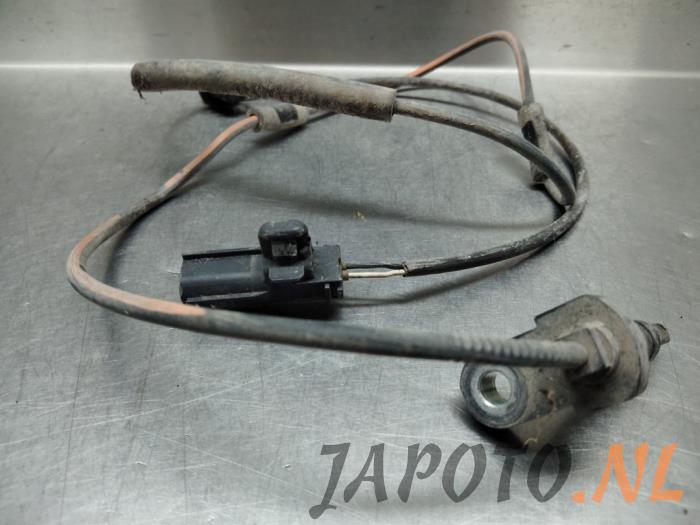 Używane Czujnik ABS Lexus CT 200h 1.8 16V Cena € 20,95 Procedura marży oferowane przez Japoto Parts B.V.