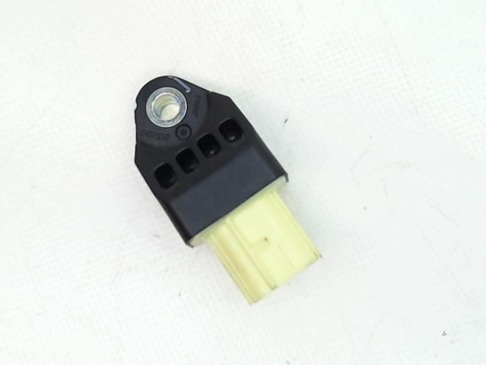 Begagnade Airbagsensor Toyota Prius (ZVW3) 1.8 16V Pris € 20,95 Marginaltabell erbjuds av Japoto Parts B.V.