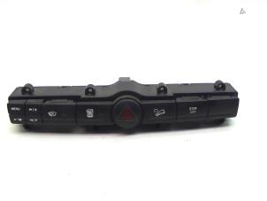 Gebrauchte Panikbeleuchtung Schalter Ssang Yong Rexton 2.7 Xdi RX/RJ 270 16V Preis € 9,99 Margenregelung angeboten von Japoto Parts B.V.