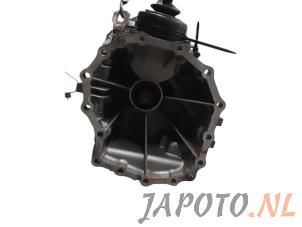 Getriebe van een Nissan Navara (D40) 2.5 dCi 16V 4x4 2007
