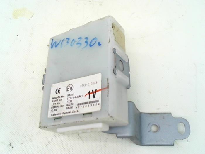 Usagé Ordinateur divers Suzuki Grand Vitara II (JT) 1.9 DDiS Prix € 52,50 Règlement à la marge proposé par Japoto Parts B.V.