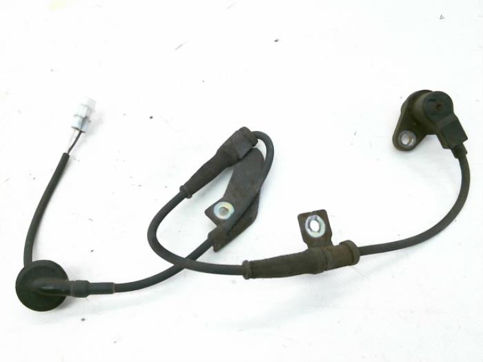 Używane Czujnik ABS Suzuki Wagon-R+ (RB) 1.3 16V VVT Cena € 15,70 Procedura marży oferowane przez Japoto Parts B.V.