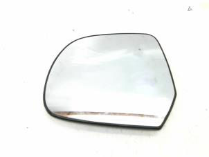 Used Mirror glass, left Nissan Micra (K13) 1.2 12V DIG-S Price € 20,00 Margin scheme offered by Japoto Parts B.V.
