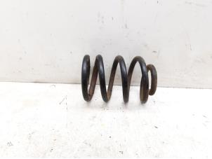 Used Rear coil spring Toyota HiAce II 2.5 D4-D 90 Kat. Price € 19,95 Margin scheme offered by Japoto Parts B.V.
