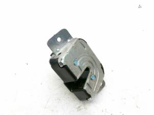 Used Tailgate lock mechanism Mitsubishi Colt (Z2/Z3) 1.3 16V Price € 34,95 Margin scheme offered by Japoto Parts B.V.