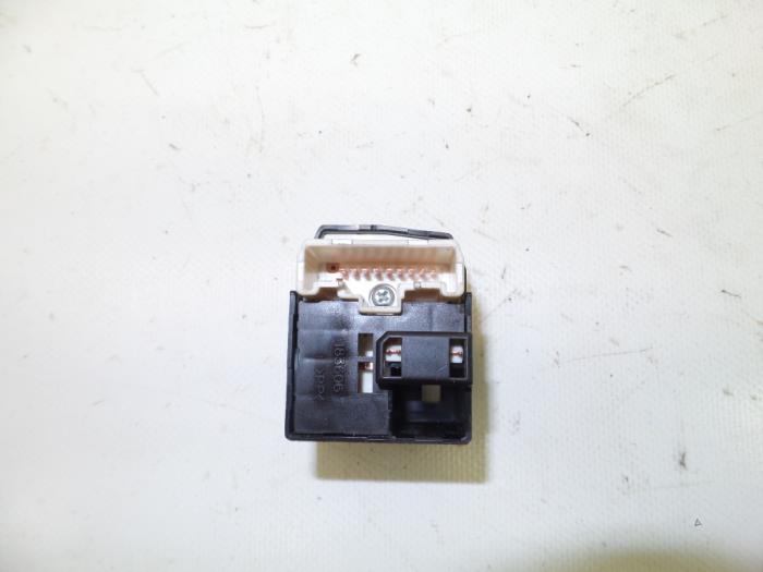 Mirror switch from a Subaru Forester (SG) 2.0 16V X 2006