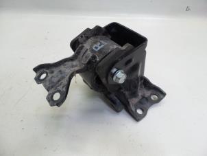 Used Gearbox mount Mitsubishi ASX 1.6 MIVEC 16V Price € 19,99 Margin scheme offered by Japoto Parts B.V.
