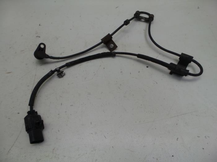 ABS-sensor Kia Rio II (DE), 2005 / 2011 1.4 16V, Halvkombi (Hatchback), Bensin, 1.399cc, 71kW (97pk), FWD, G4EE, 2005-03 / 2011-12 (Begagnad)