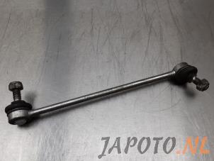 Usagé Bielette barre stabilisatrice Chevrolet Captiva (C100) 3.2 V6 24V 4x4 Prix € 15,00 Règlement à la marge proposé par Japoto Parts B.V.