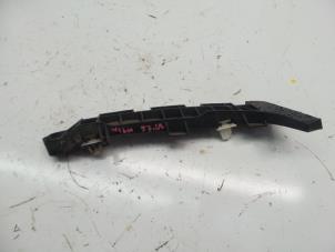Used Rear bumper bracket, left Honda Civic (FK/FN) 1.4 i-Dsi Price € 9,95 Margin scheme offered by Japoto Parts B.V.