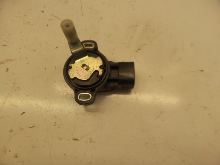 Used Nissan XTrail (T30) 2.0 16V 4x4 Throttle pedal position sensor