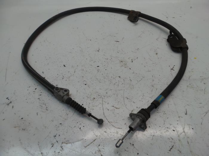Usagé Câble frein à main Lexus IS (E2) 250 2.5 V6 24V Prix € 15,70 Règlement à la marge proposé par Japoto Parts B.V.
