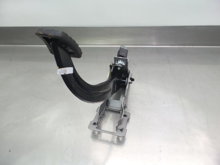 Brake pedal from a Kia Sportage (SL) 1.6 GDI 16V 4x2 2015