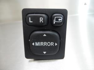 Used Mirror switch Toyota Urban Cruiser 1.33 Dual VVT-I 16V 2WD Price € 24,95 Margin scheme offered by Japoto Parts B.V.