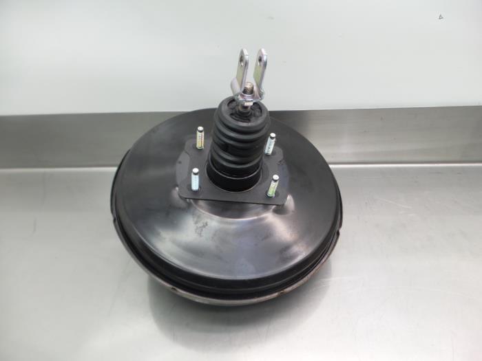 Usagé Servo frein Toyota Auris (E15) 1.6 Dual VVT-i 16V Prix € 26,20 Règlement à la marge proposé par Japoto Parts B.V.