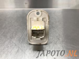 Used Heater resistor plug Suzuki New Ignis (MH) 1.3 16V Price € 20,00 Margin scheme offered by Japoto Parts B.V.