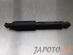 Begagnade Stötdämpare, höger fram Nissan Terrano II (R20/TR50) 3.0 Di 16V Pris € 20,00 Marginaltabell erbjuds av Japoto Parts B.V.
