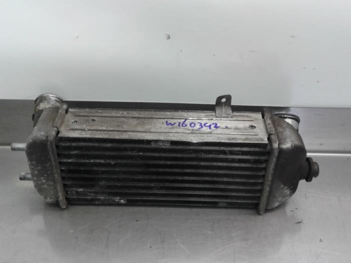 Intercooler de un Hyundai i20 1.6 CRDi 16V VGT 2010