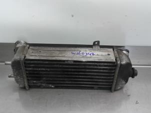Intercooler de un Hyundai i20 1.6 CRDi 16V VGT 2010